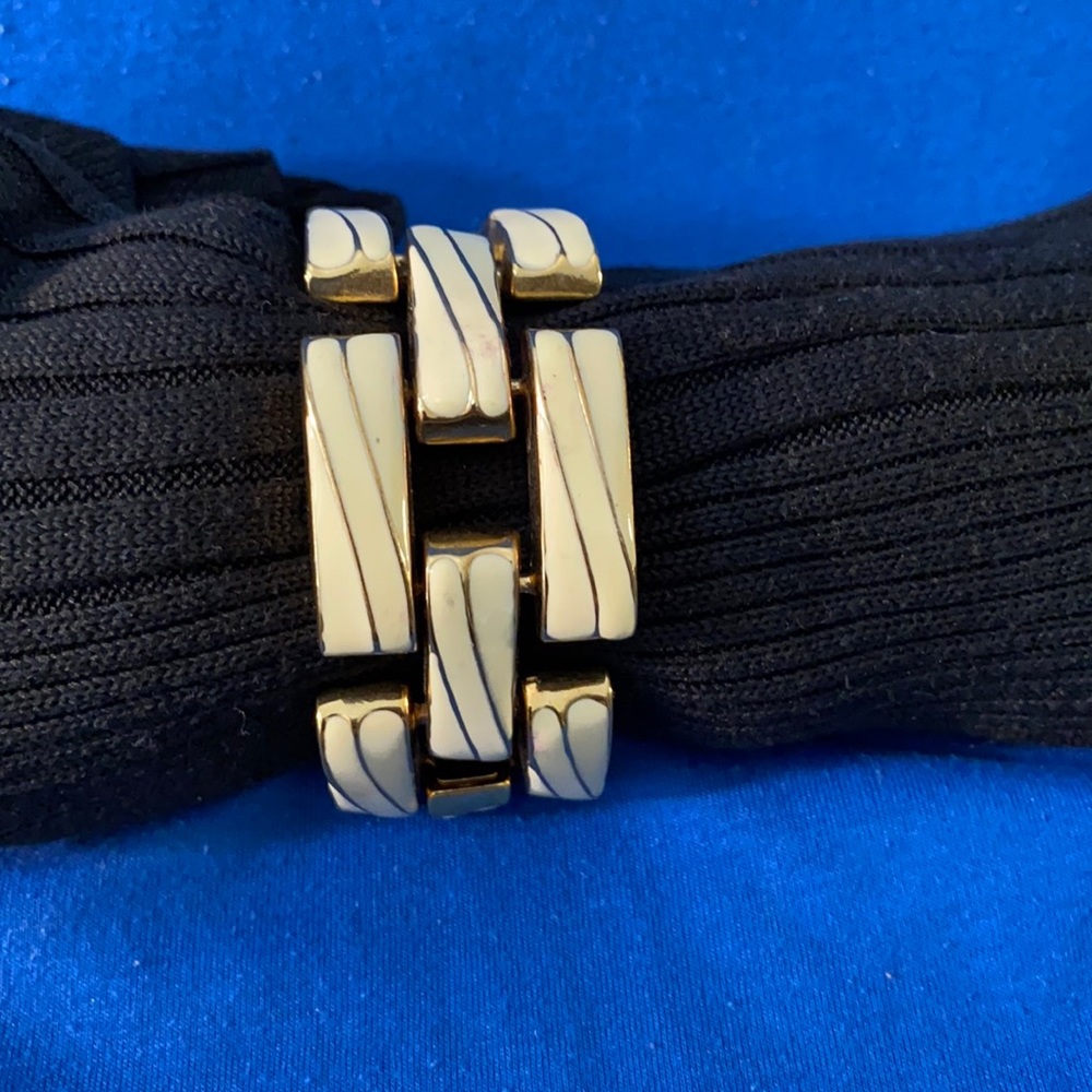 Ann Taylor Metal chain bracelet